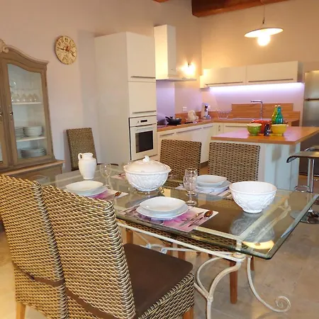 Domaine Les Rivales Apartment Cavaillon